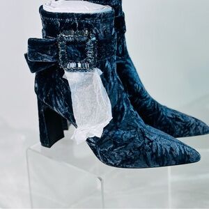 Bartley Mischka Adrian Velvet Block Heel Booties ANTHRACITE FABRIC